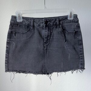 American Rug Stylish Black Denim Skirt, stretch, size 3